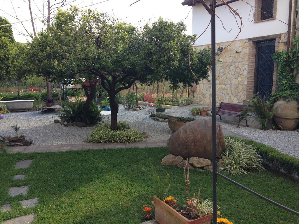 B&B Mar Tirreno Барчеллона-Поццо-ди-Готто Экстерьер фото